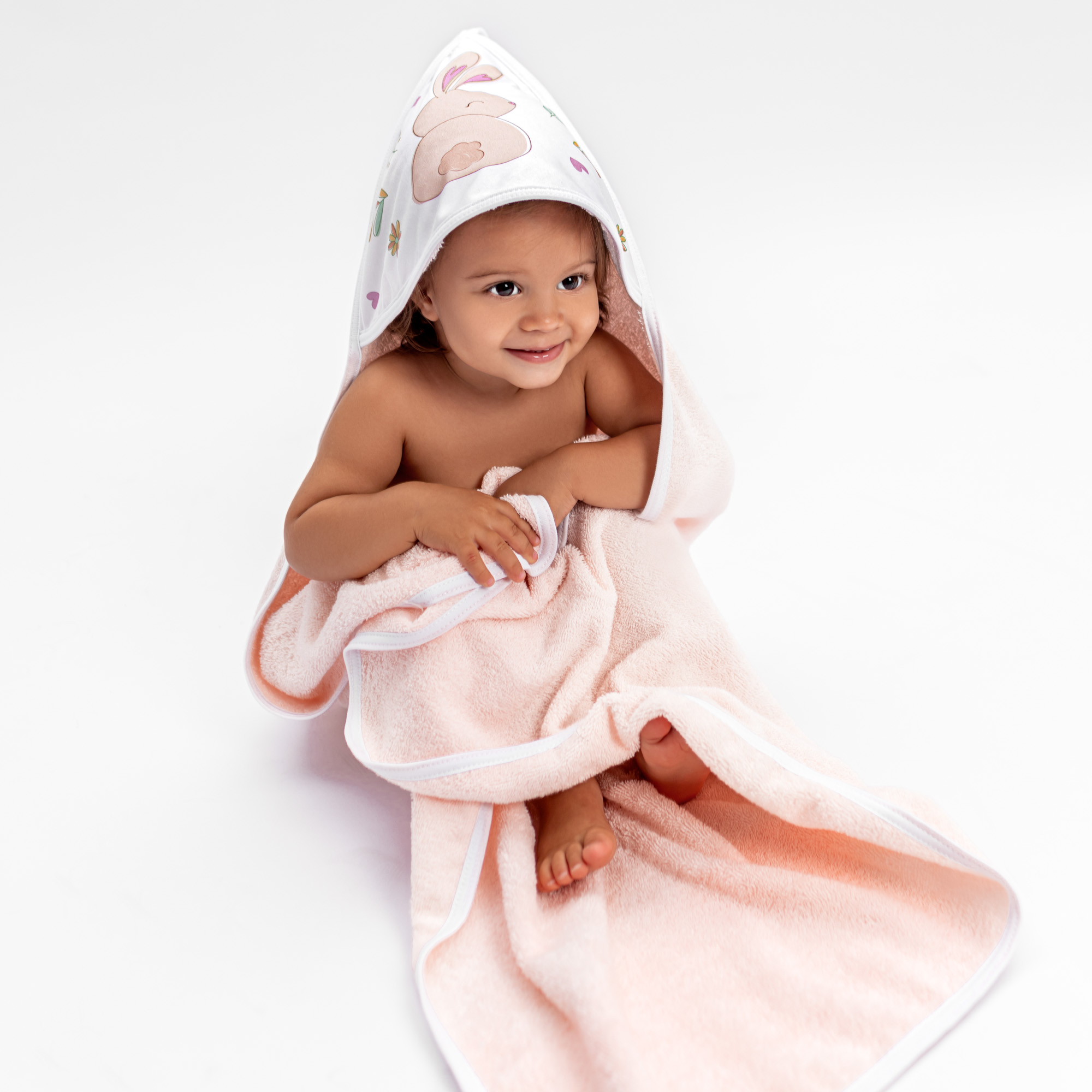 Полотенце AmaroBaby с уголком Wash Rabbit 90х90 см розовое - фото 1