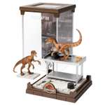 Фигурка Jurassic Park Велоцирапторы 18 см - в футляре