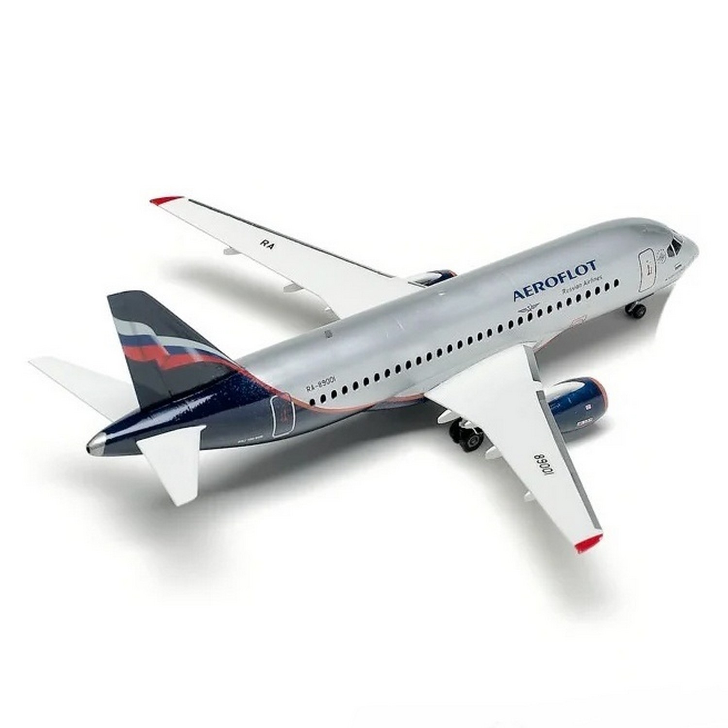 Сборная модель ZVEZDA Региональный пассажирский авиалайнер Superjet 100 7009 - фото 2