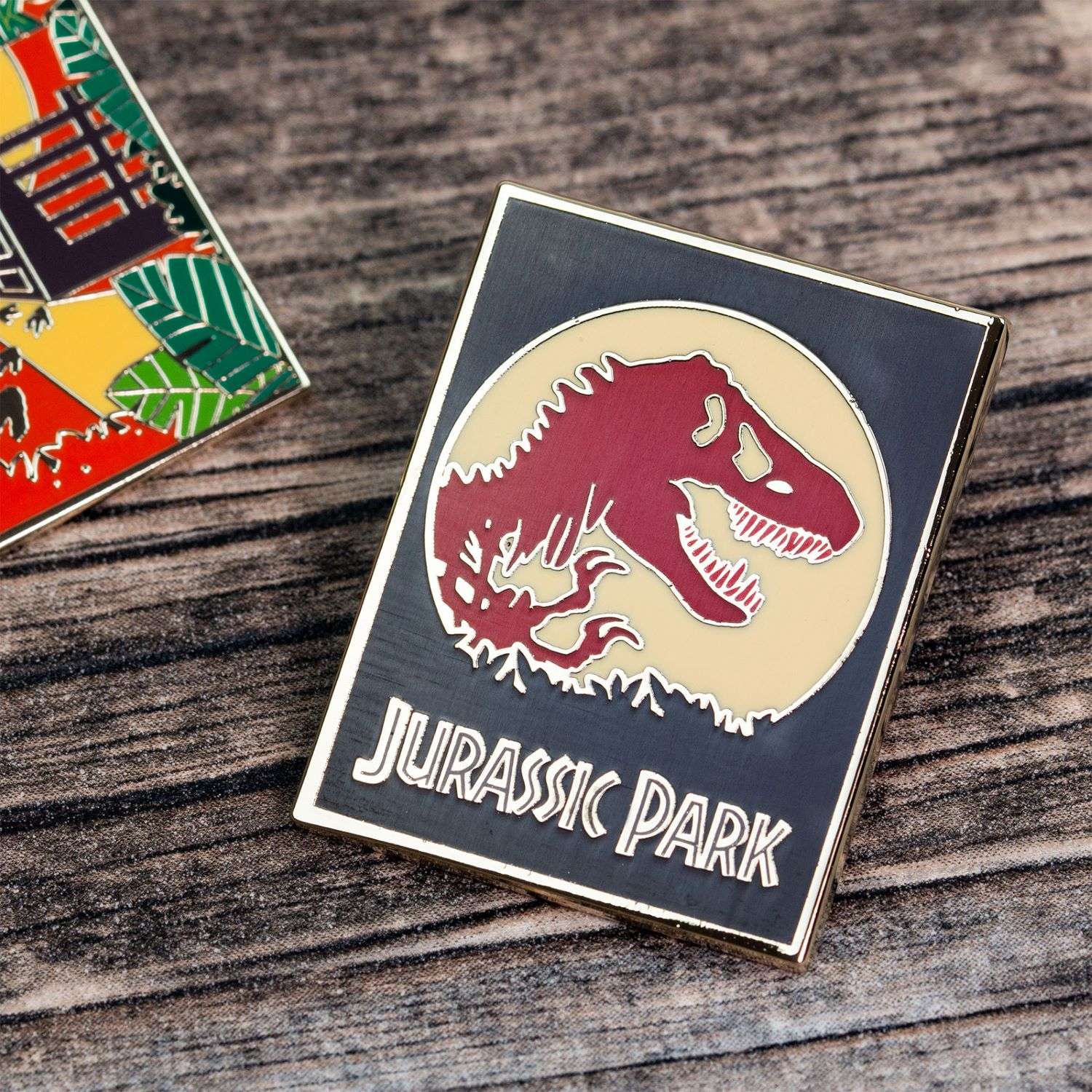 Набор значков Jurassic Park Парк юрского периода 2 шт - Welcome to Jurassic Park и Логотип - фото 4