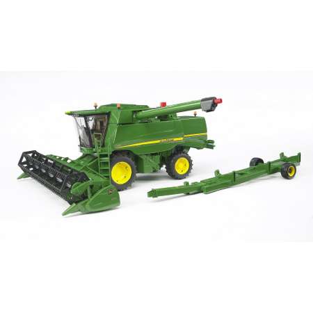 Автомобиль Bruder Комбайн John Deere T670i