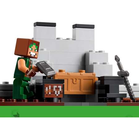 Конструктор LEGO Minecraft Волчья крепость 21261