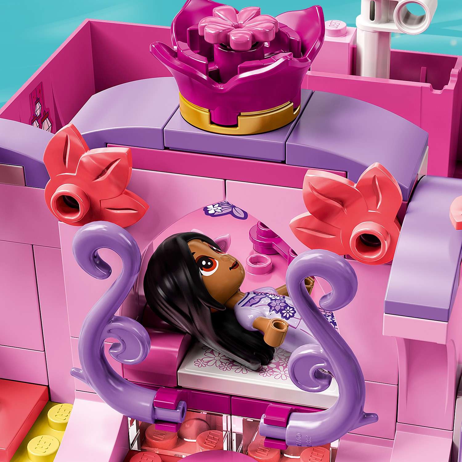 Конструктор LEGO Disney Princess 43201 - фото 9