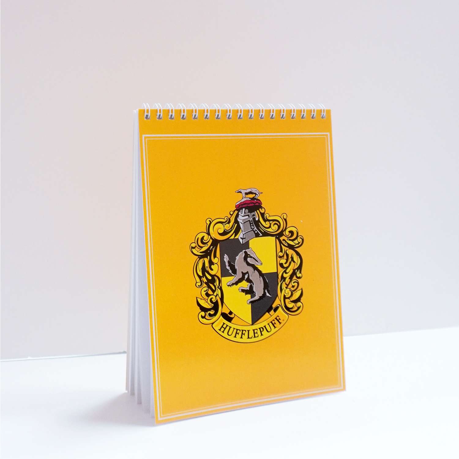 Скетчбук А5 для рисования Пешта Гарри Поттер - Пуффендуй 30 листов без разлиновки - фото 1