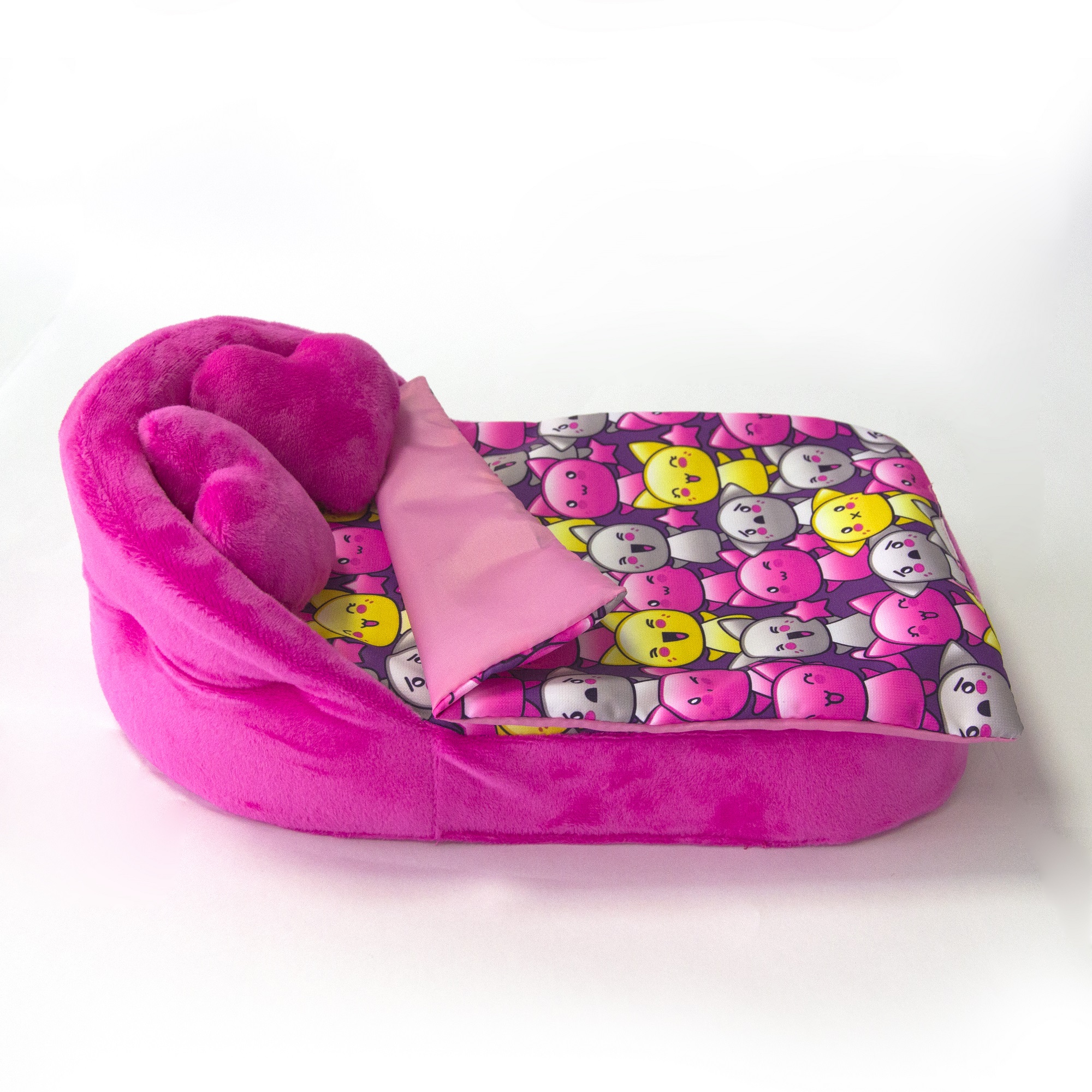 Набор мебели для кукол Belon familia Принт хор котят фиолетовый кровать с круглой спинкой 2 подушки НМ-003/4-33 - фото 5