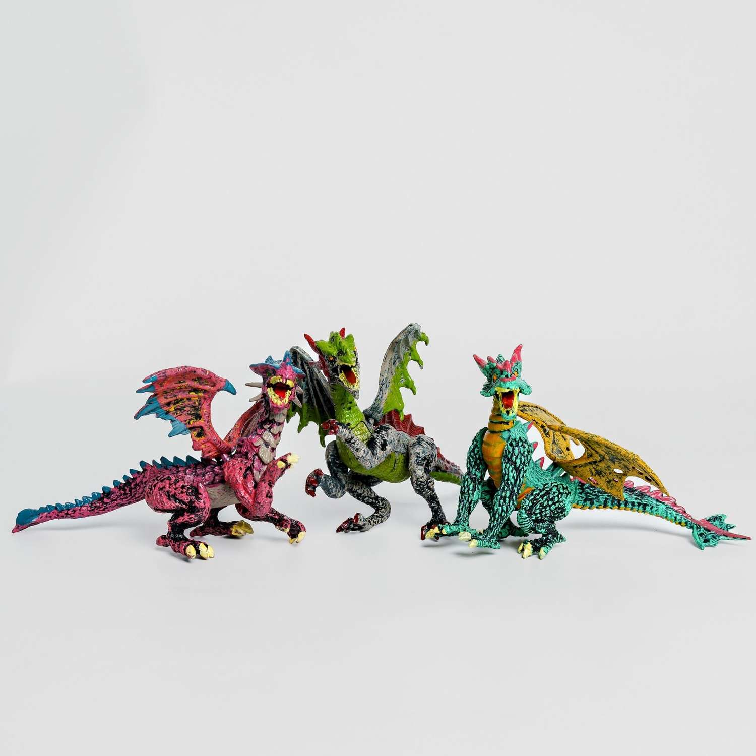 Фигурки BATTLETIME три дракона для детей развивающие коллекционные - фото 1