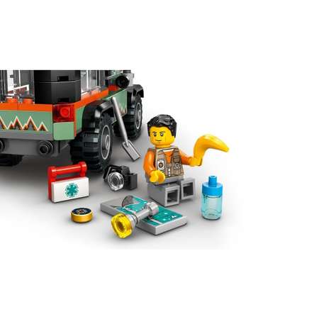 Конструктор LEGO Горный внедорожник 4x4 60447