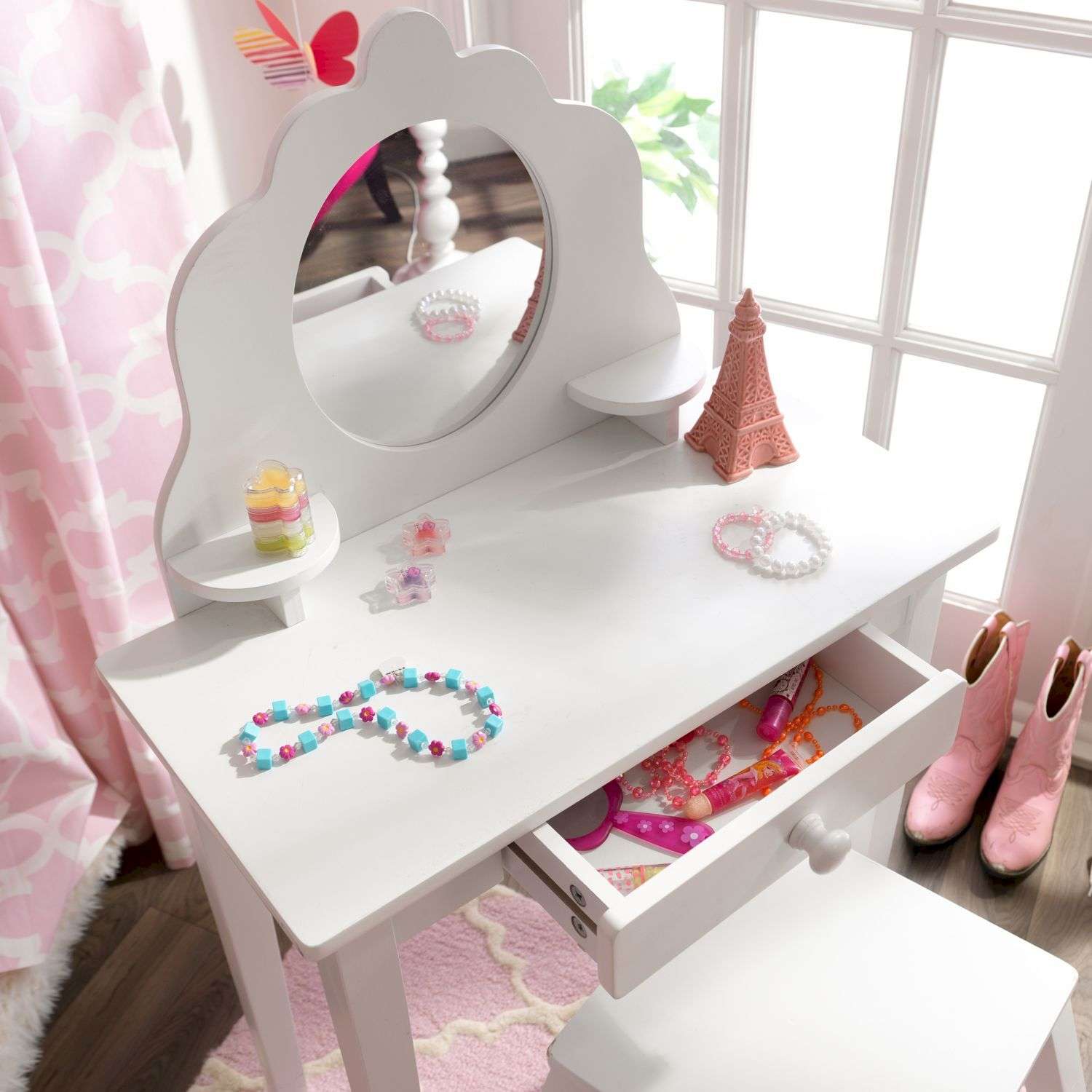 стол для красоты детский
