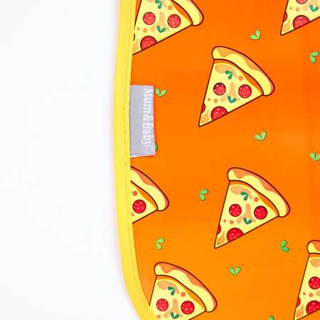 Нагрудник Mum and Baby для кормления «Pizza» непромокаемый на липучке с карманом
