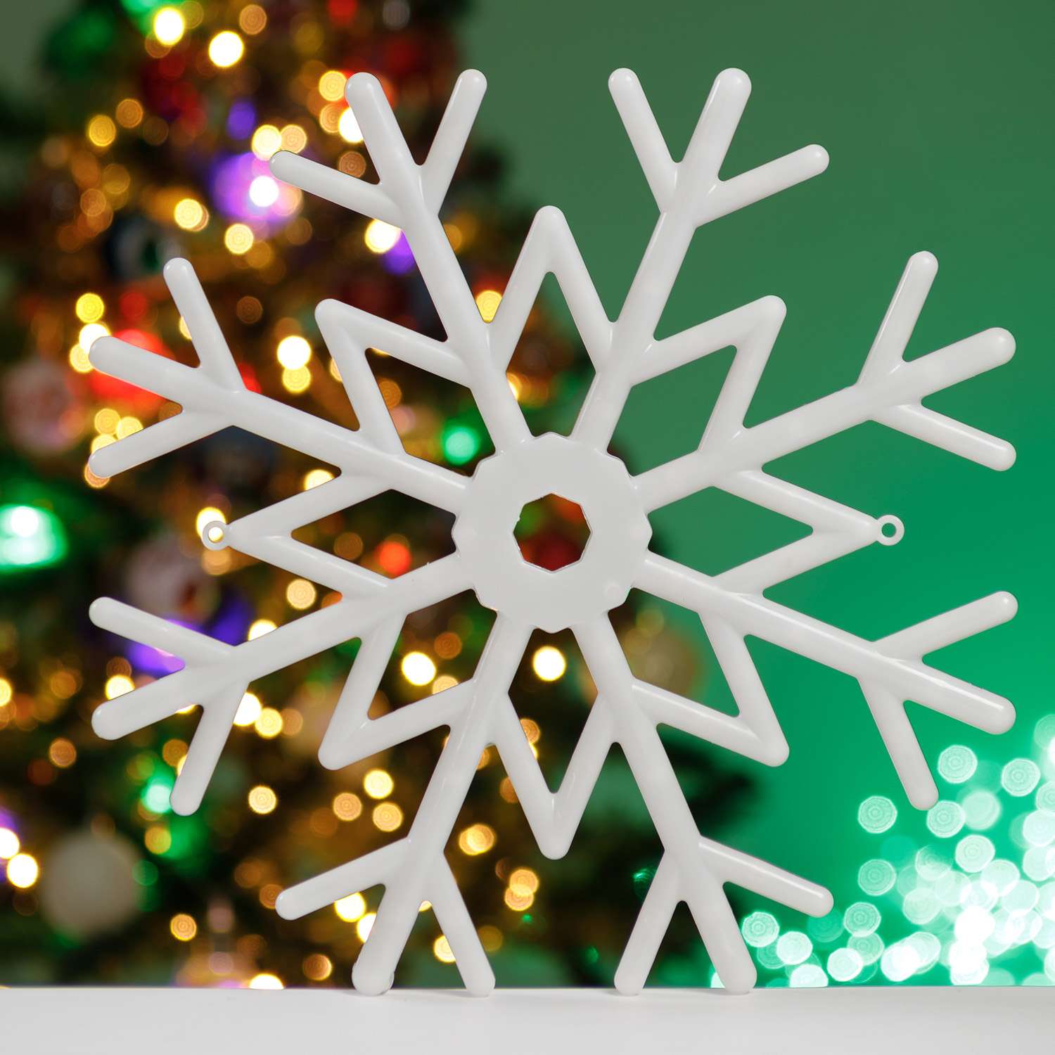 Фигура декоративная BABY STYLE Снежинка белый мультиколор диод 40 см - фото 1