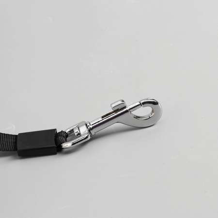 Рулетка Пижон с фонариком прорезиненная ручка 5 м до 35 кг чёрно-белая