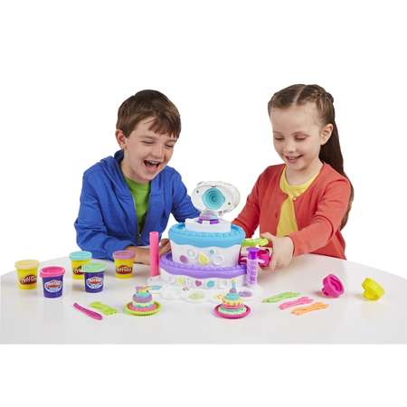 Игровой набор Play-Doh Праздничный торт