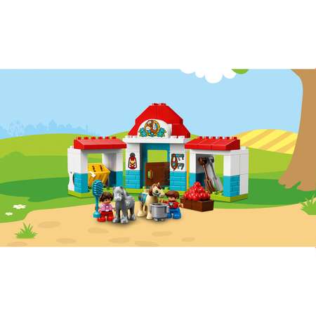 Конструктор LEGO Конюшня на ферме DUPLO Town (10868)