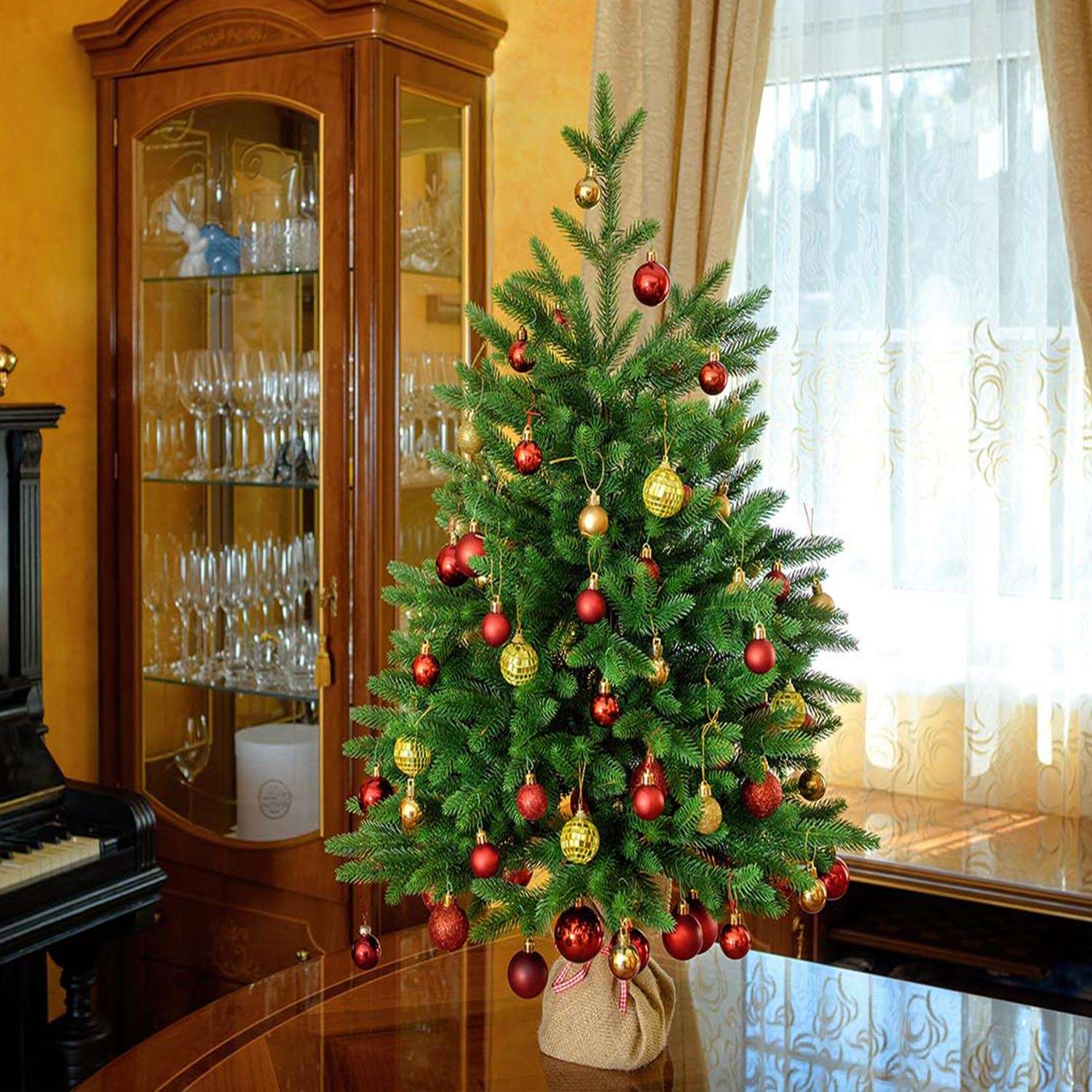 Classic Christmas Tree ель марсала 1 55