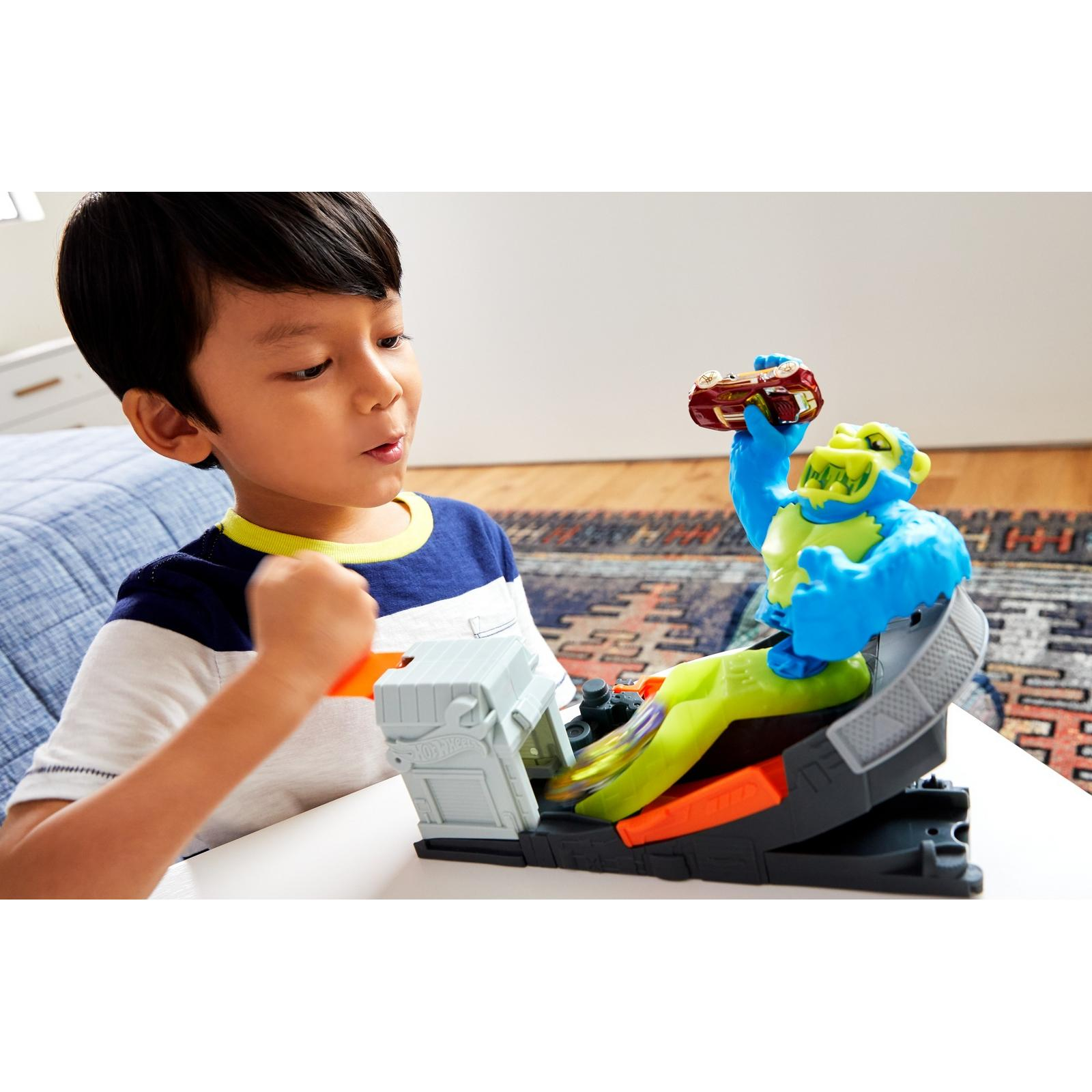 Трек Hot Wheels Атака ядовитой обезьяны с пусковой установкой FNB05 - фото 12