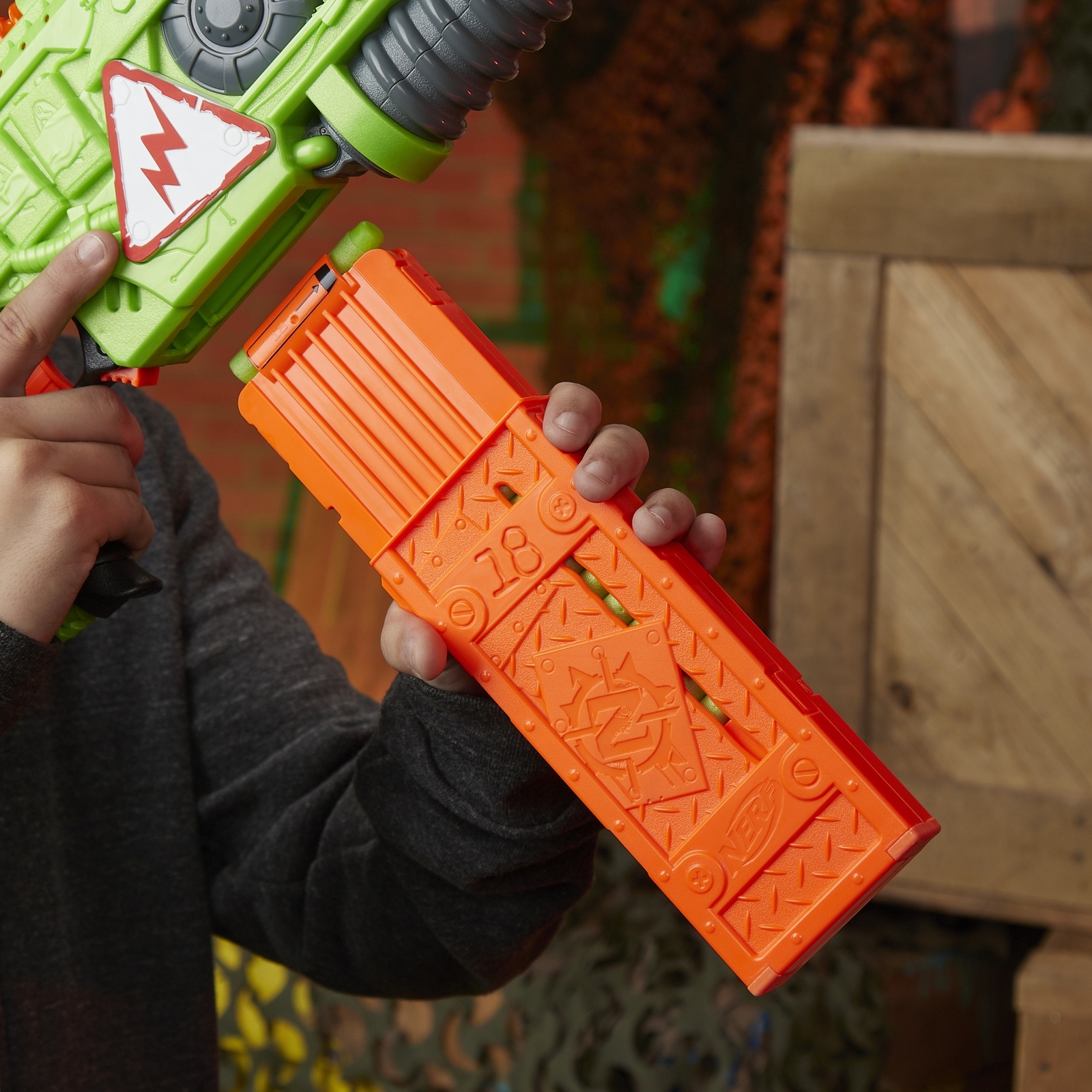 Бластер Nerf Zombie Strike Револтинатор - фото 17