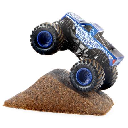 Набор игровой Monster Jam с машинкой Blue Thunder и кинетическим песком 6053301