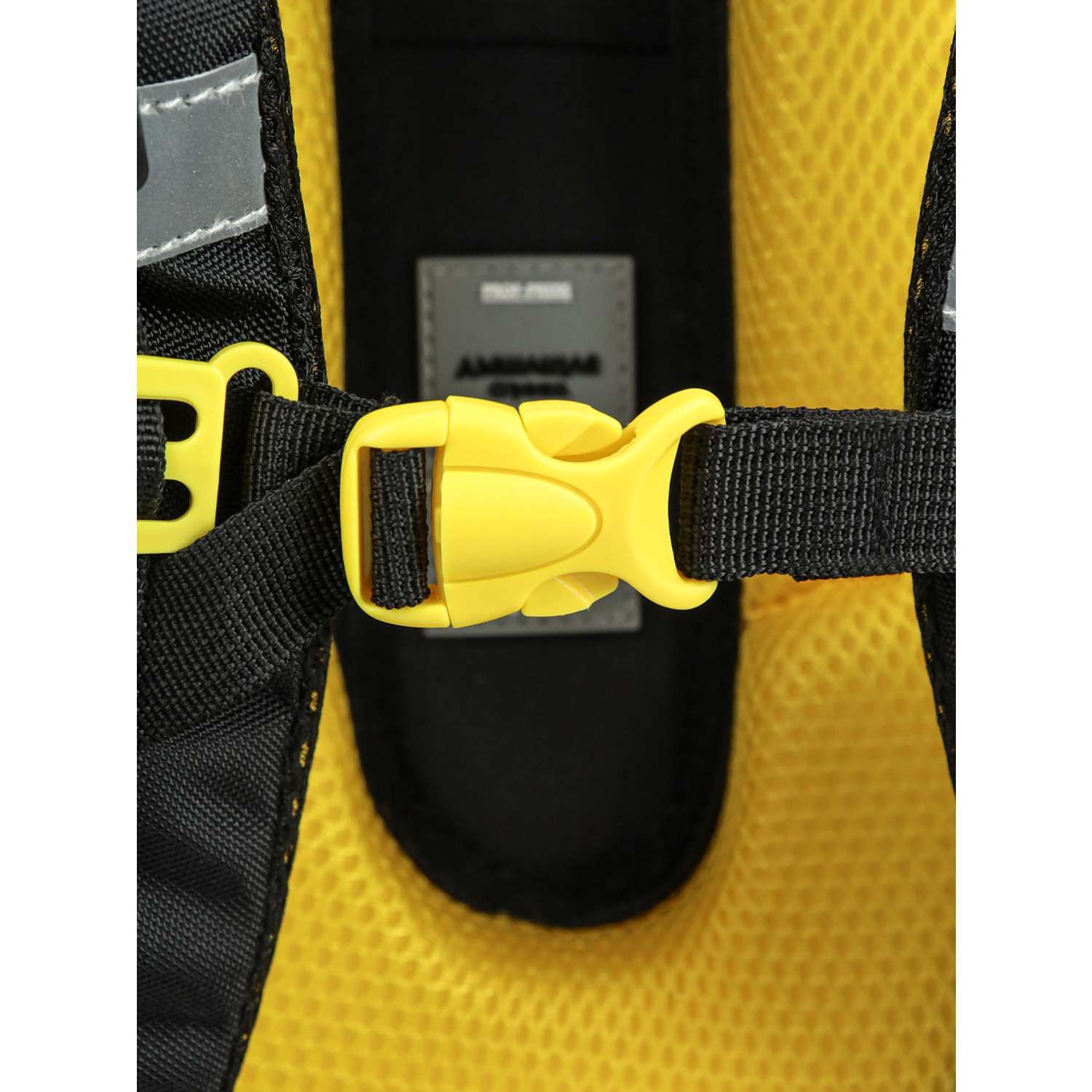 Школьный формованный ранец Проф-Пресс Паркур цвет желтый размер 38х23х20 см - фото 7
