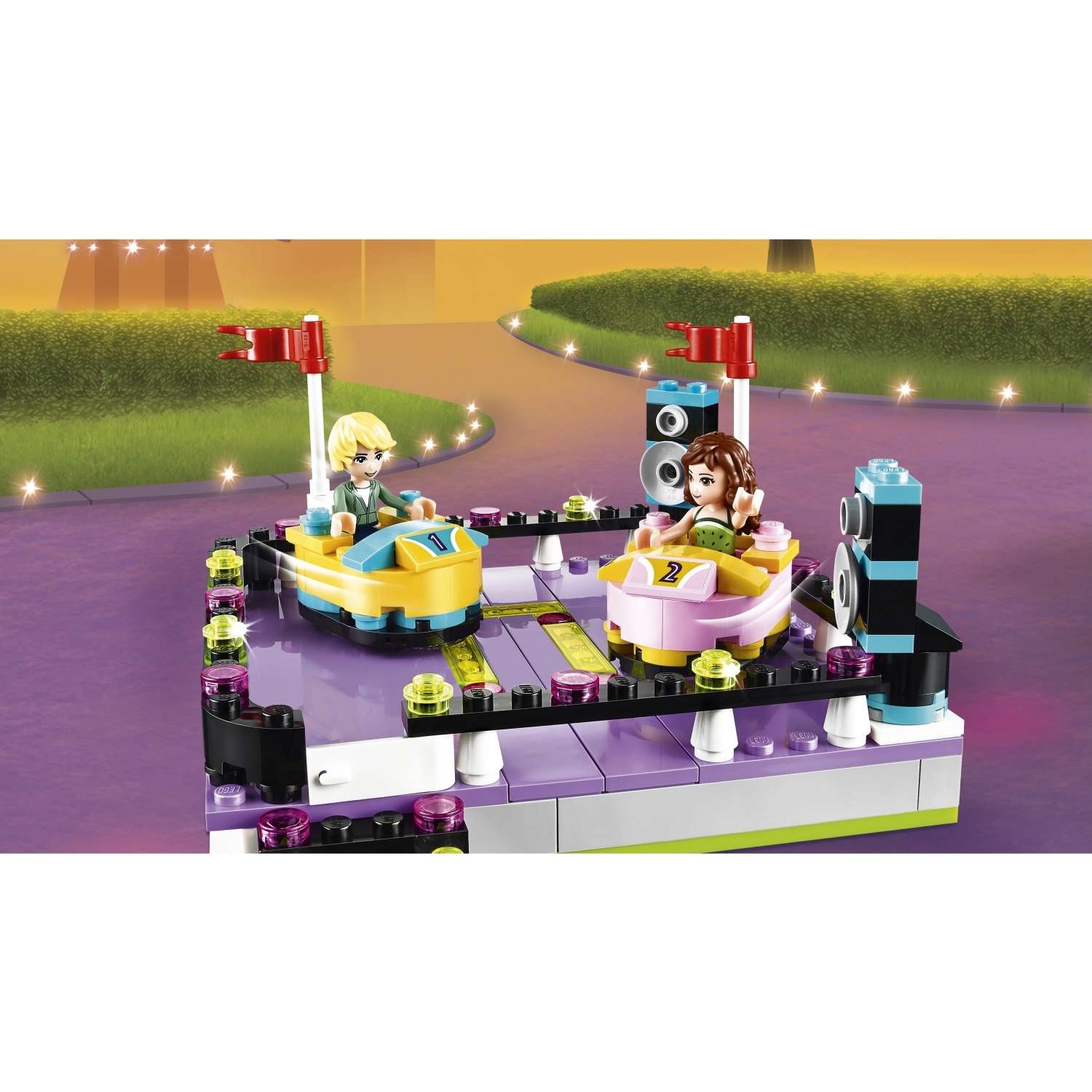 Конструктор LEGO Friends Парк развлечений: аттракцион «Автодром» (41133) - фото 8