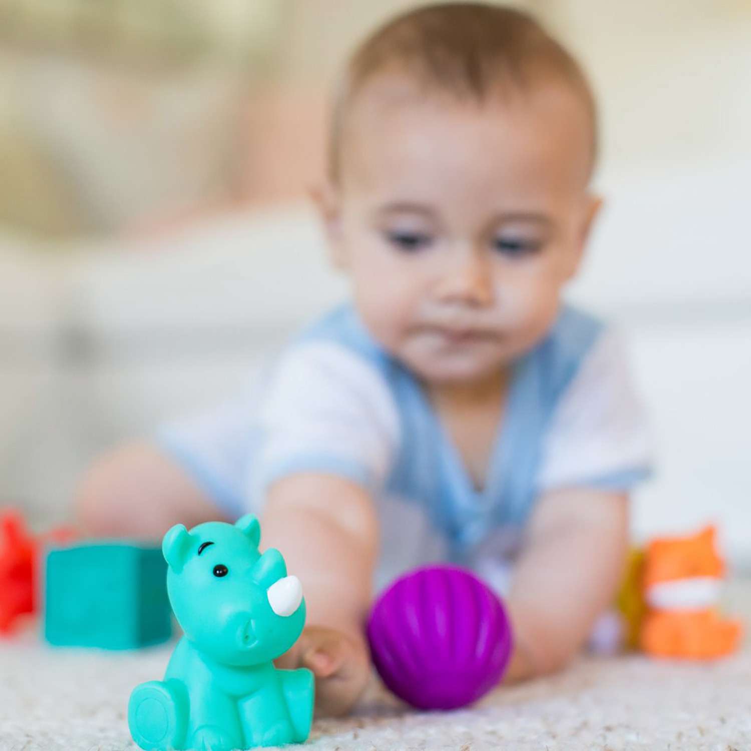 Набор INFANTINO игрушки+фигурки 9предметов 216289 - фото 4