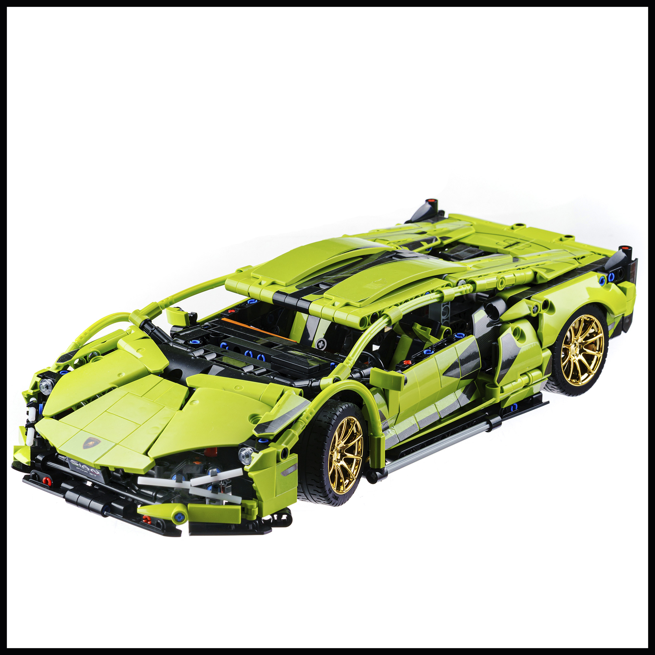 Игрушка LX Конструктор Technic Lamborghini Sian 1289 деталей купить по цене  2399 ₽ в интернет-магазине Детский мир