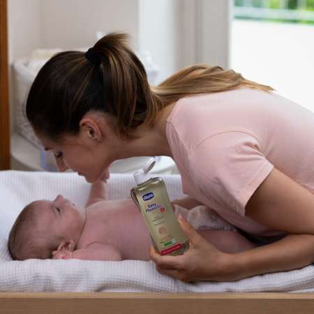 Масло массажное CHICCO для тела baby moments для чувствительной кожи с хлопком и витамином Е 200 мл