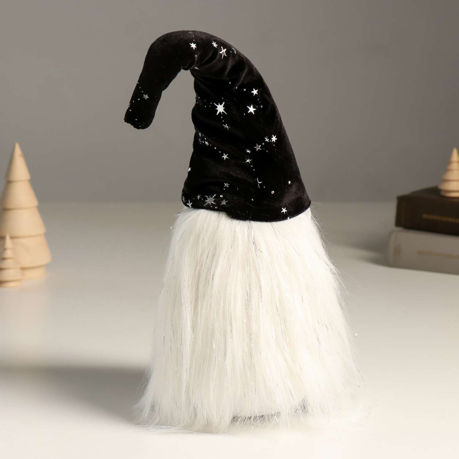 Кукла интерьерная Зимнее волшебство «Гном в чёрном колпаке со звездами со звёздочкой в руках» 36 см - фото 3