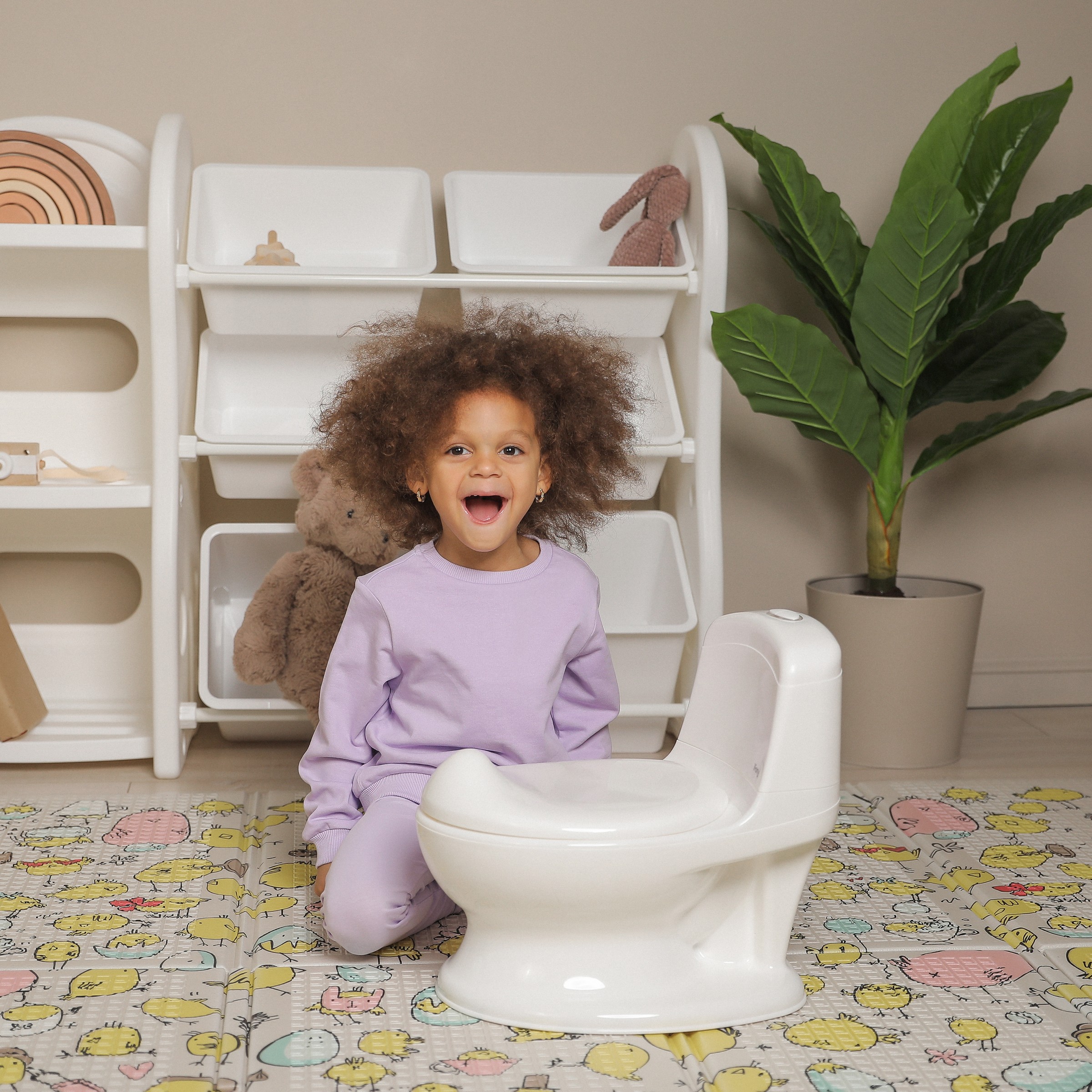 Детский горшок Ifam Easy doing baby potty со звуком белый - фото 6