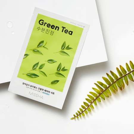 Маска тканевая MISSHA Airy Fit успокаивающая с экстрактом зеленого чая для сухой кожи 19 г