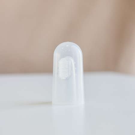Зубная щетка Canpol Babies первая силиконовая с массажным выступом