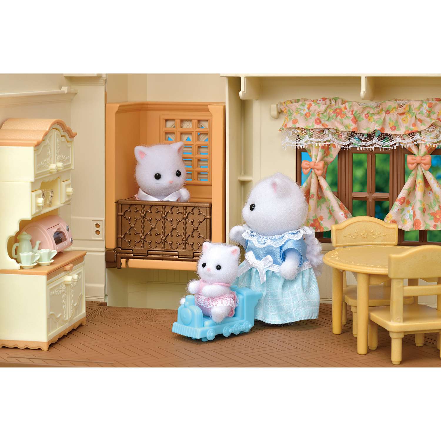 Набор Sylvanian Families Трехэтажный дом с флюгером 5400 - фото 18