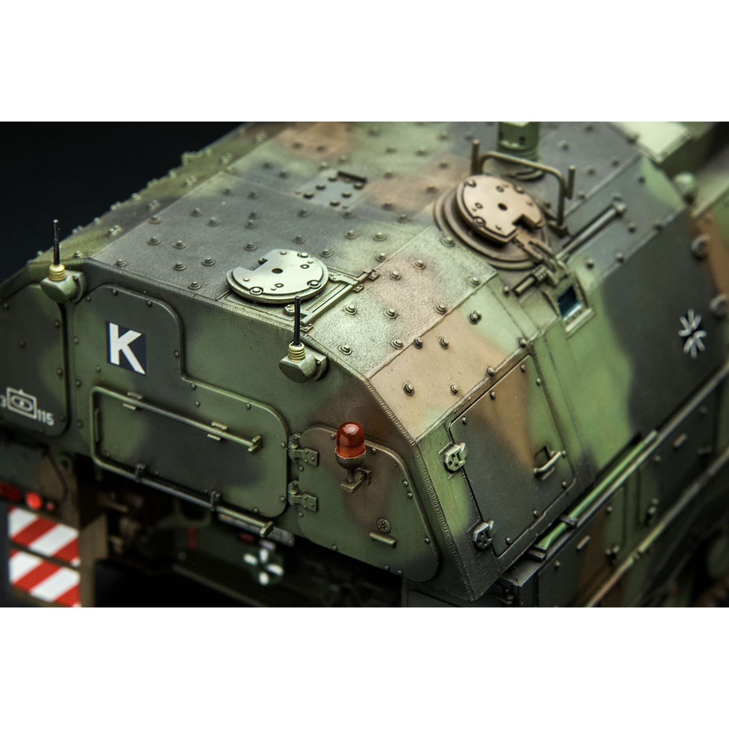 Сборная модель MENG TS-012 самоходная гаубица Panzerhaubitze 24278669062 - фото 9