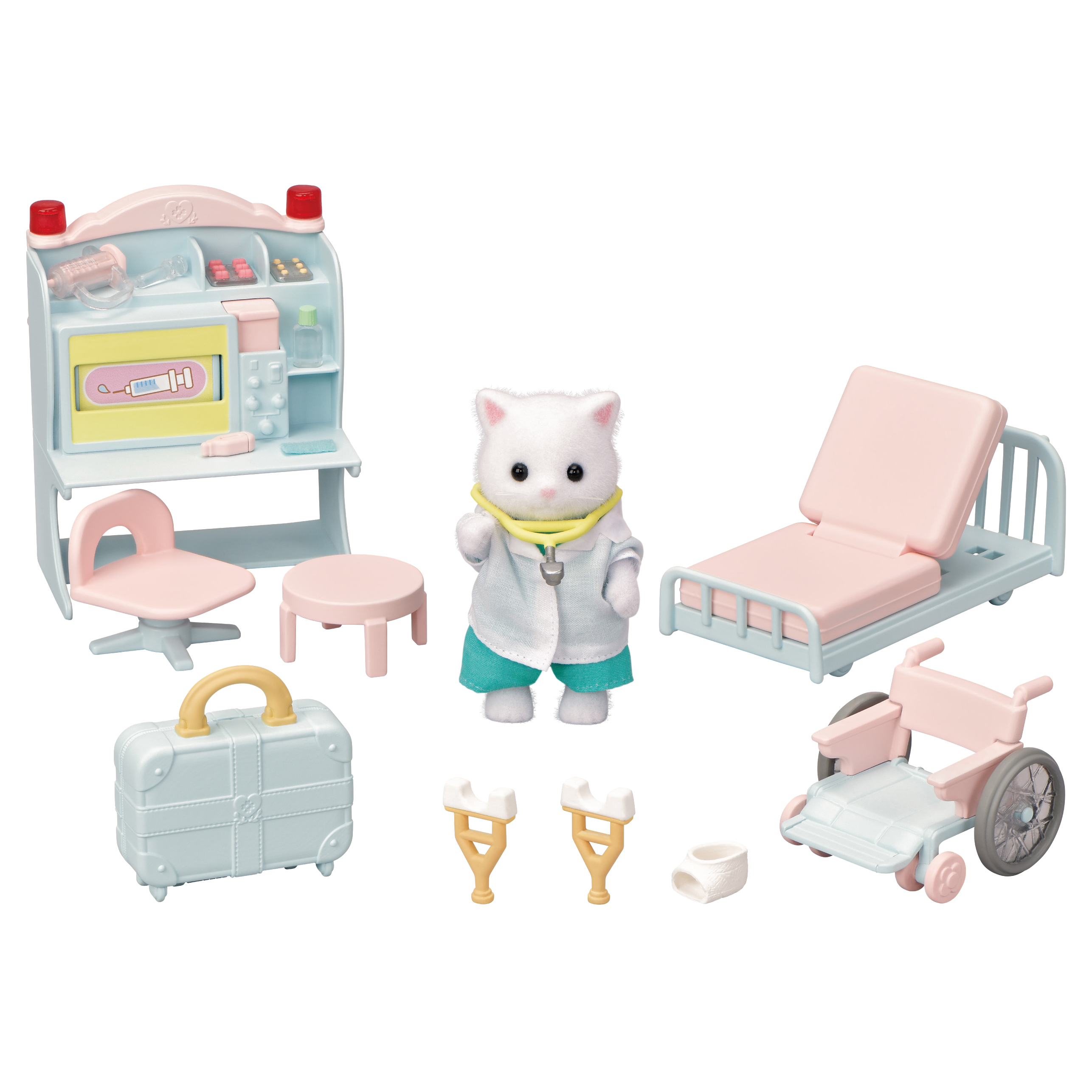 Набор Sylvanian Families Доктор в деревне 5705 купить по цене 3799 ₽ в  интернет-магазине Детский мир