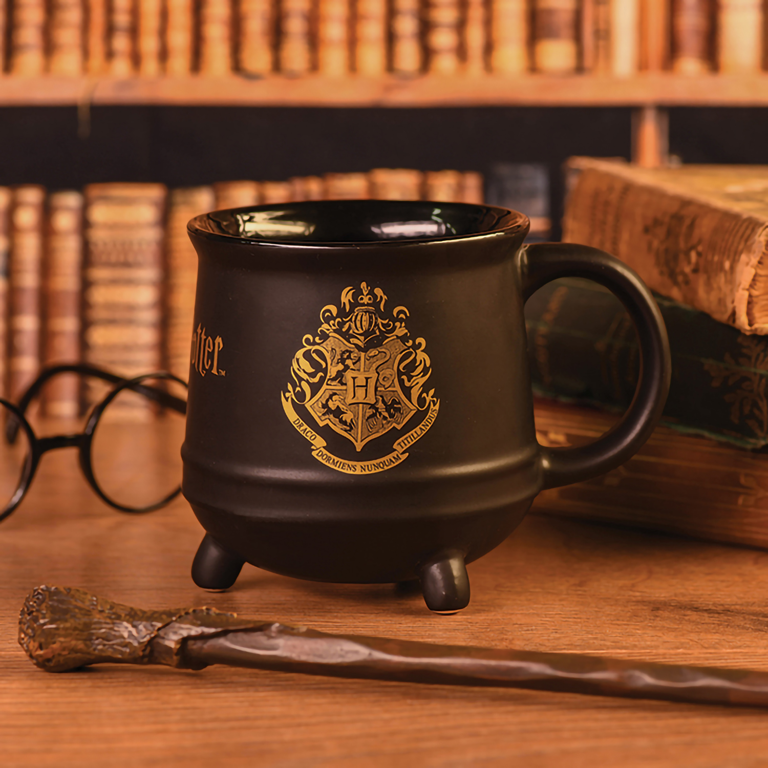 Кружка Pyramid 3D Harry Potter Ceramic Cauldron Mug 511ml SCMG24474 - фото 3