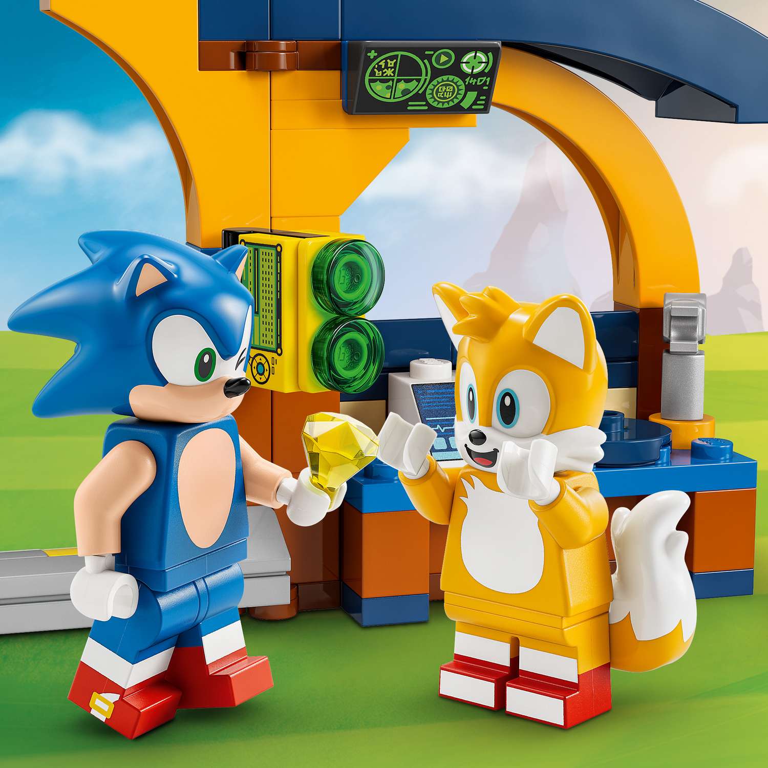 Конструктор LEGO Sonic the Hedgehog  Мастерская Тейлза и самолет Торнадо 76991 - фото 10