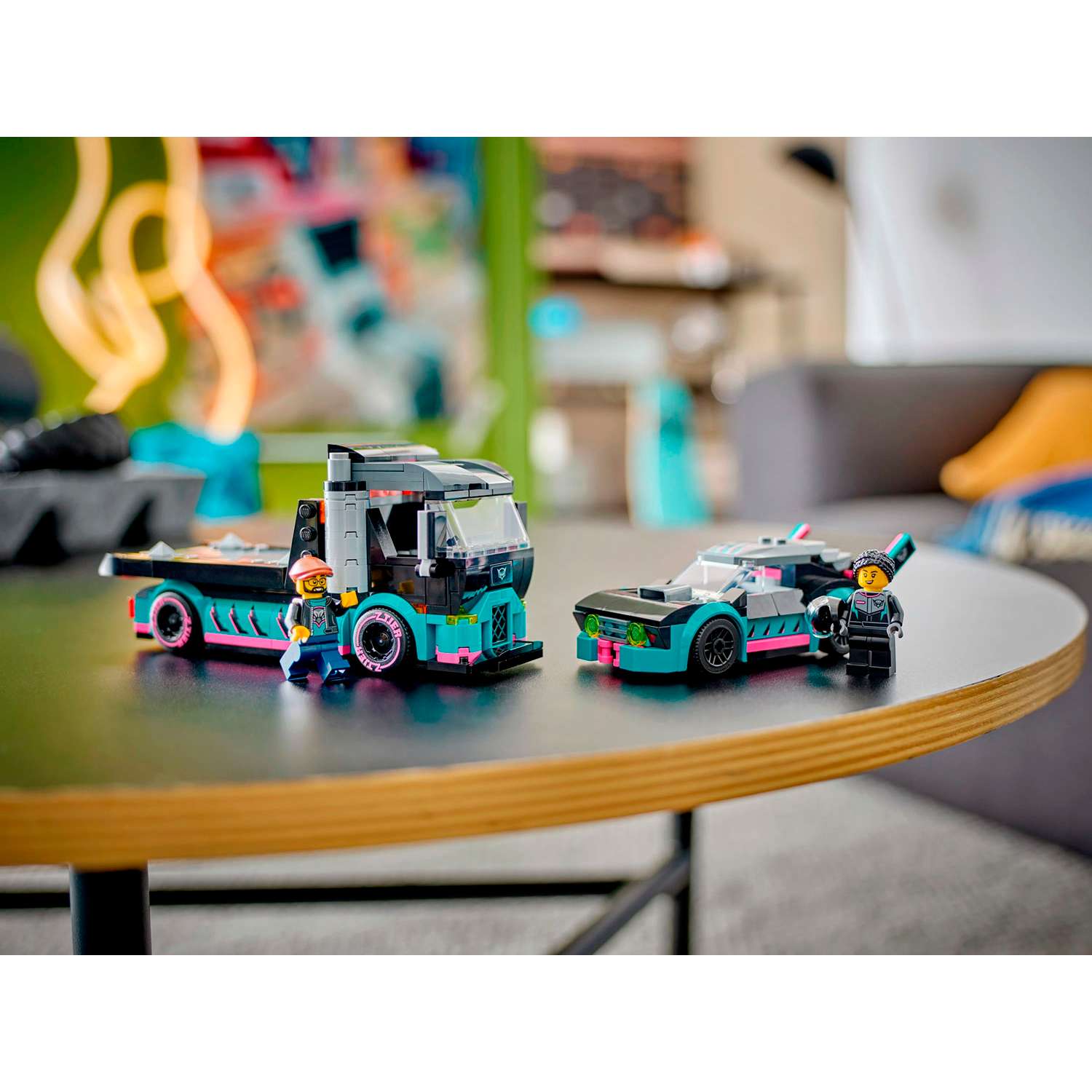 Конструктор детский LEGO City Гоночный автомобиль и автовоз 60406 - фото 13