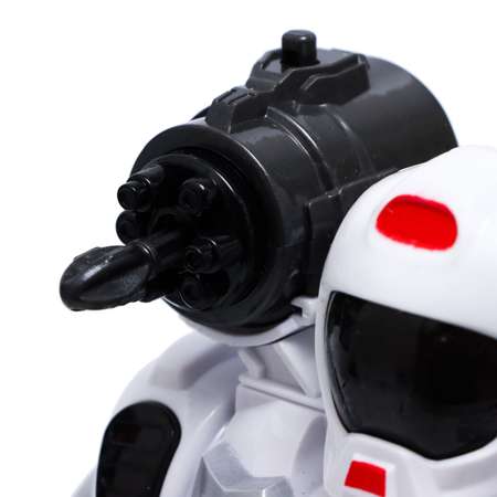 Робот IQ BOT «Герой» световые и звуковые эффекты работает от батареек цвет красный