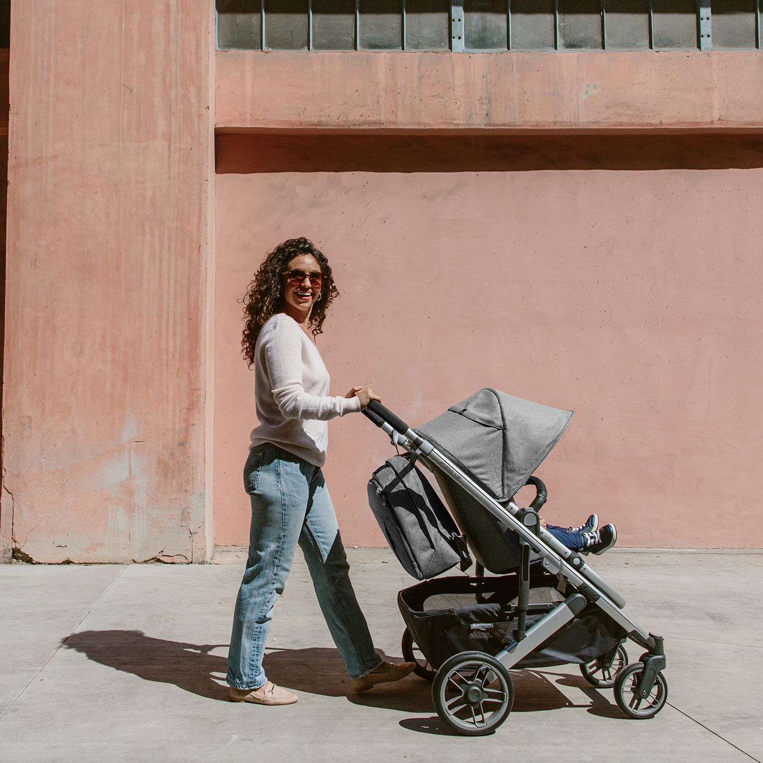 Коляска прогулочная UPPAbaby Cruz V2 Jordan Графитовый меланж - фото 15