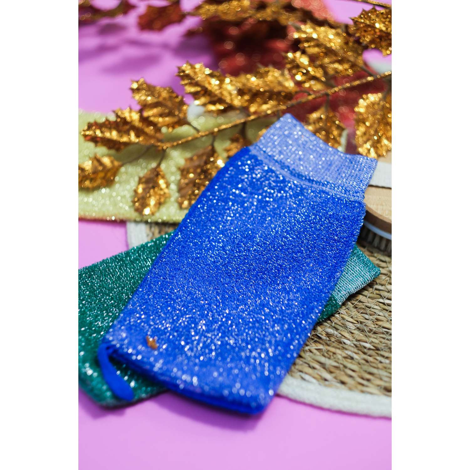 Мочалка-варежка Мойдодыр с люрексом для пилинга и скрабинга разной жесткости синяя - фото 2