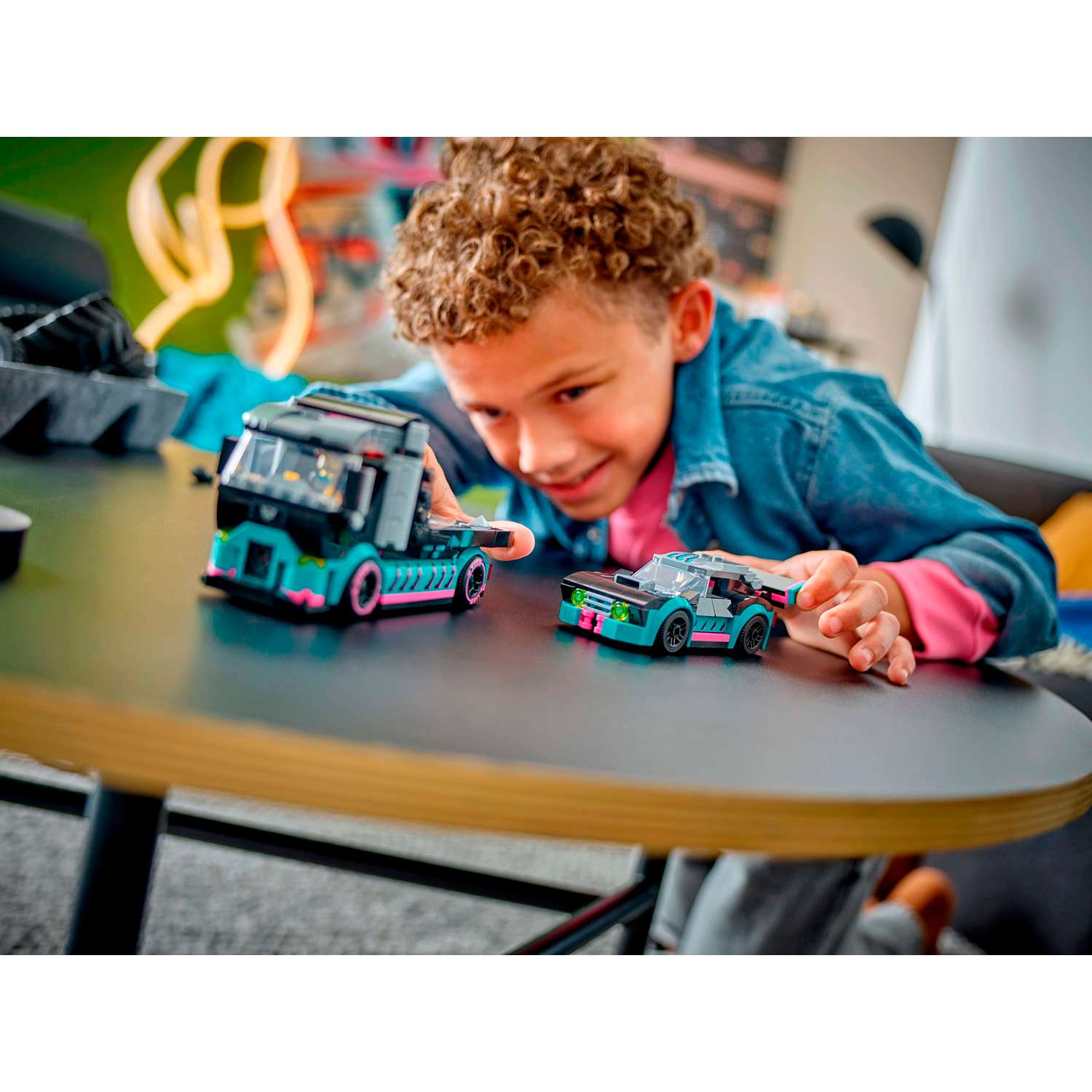 Конструктор детский LEGO City Гоночный автомобиль и автовоз 60406 - фото 10