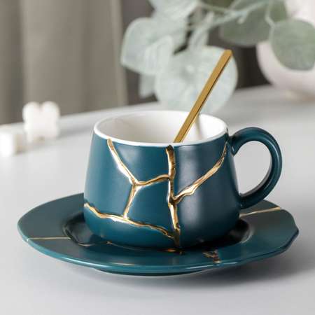 Чайная пара Sima-Land Кракле с золотом чашка 230 мл блюдце ложка цвет синий