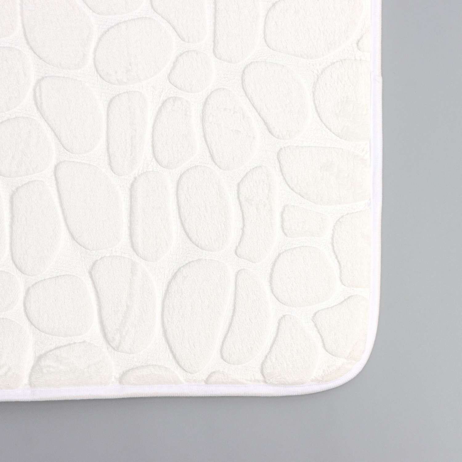 Набор ковриков Доляна для ванной и туалета «Галька» 2 шт: 39×50 50×80 см цвет белый - фото 4