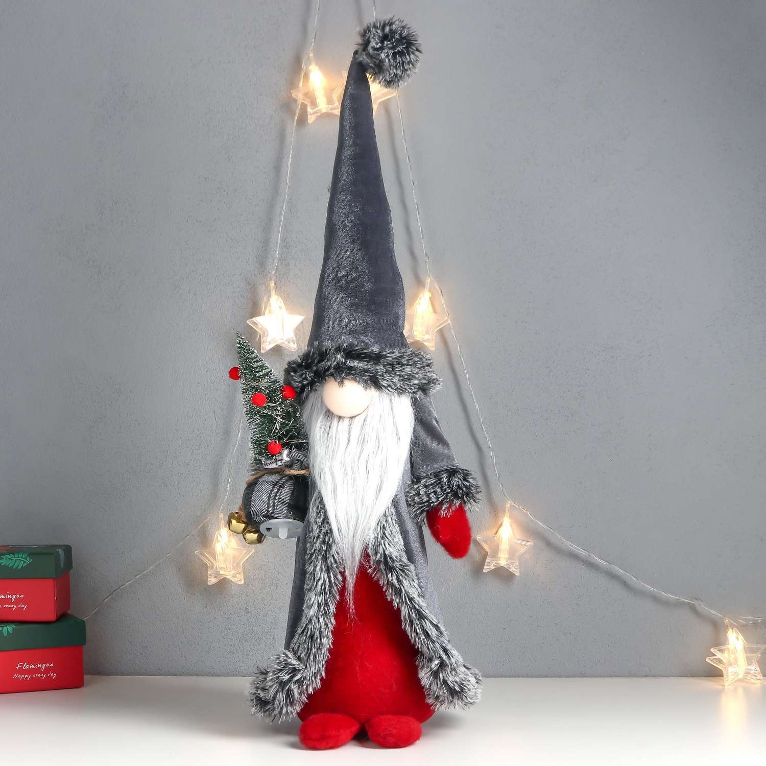 Кукла интерьерная Зимнее волшебство «Дед Мороз с ёлкой в мешке серая бархатная шуба» 51х18х18 см - фото 1