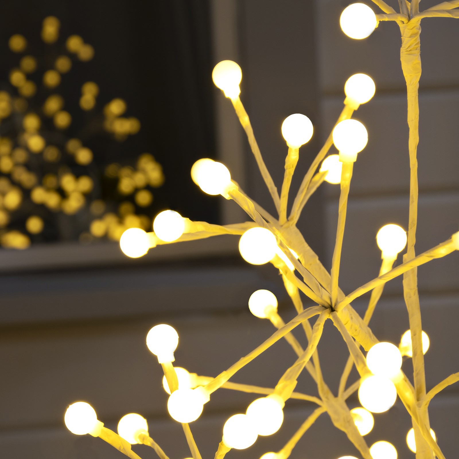 Светодиодное Luazon дерево «Шарики» 1.3 м 180 LED постоянное свечение 220 В свечение тёплое белое - фото 3
