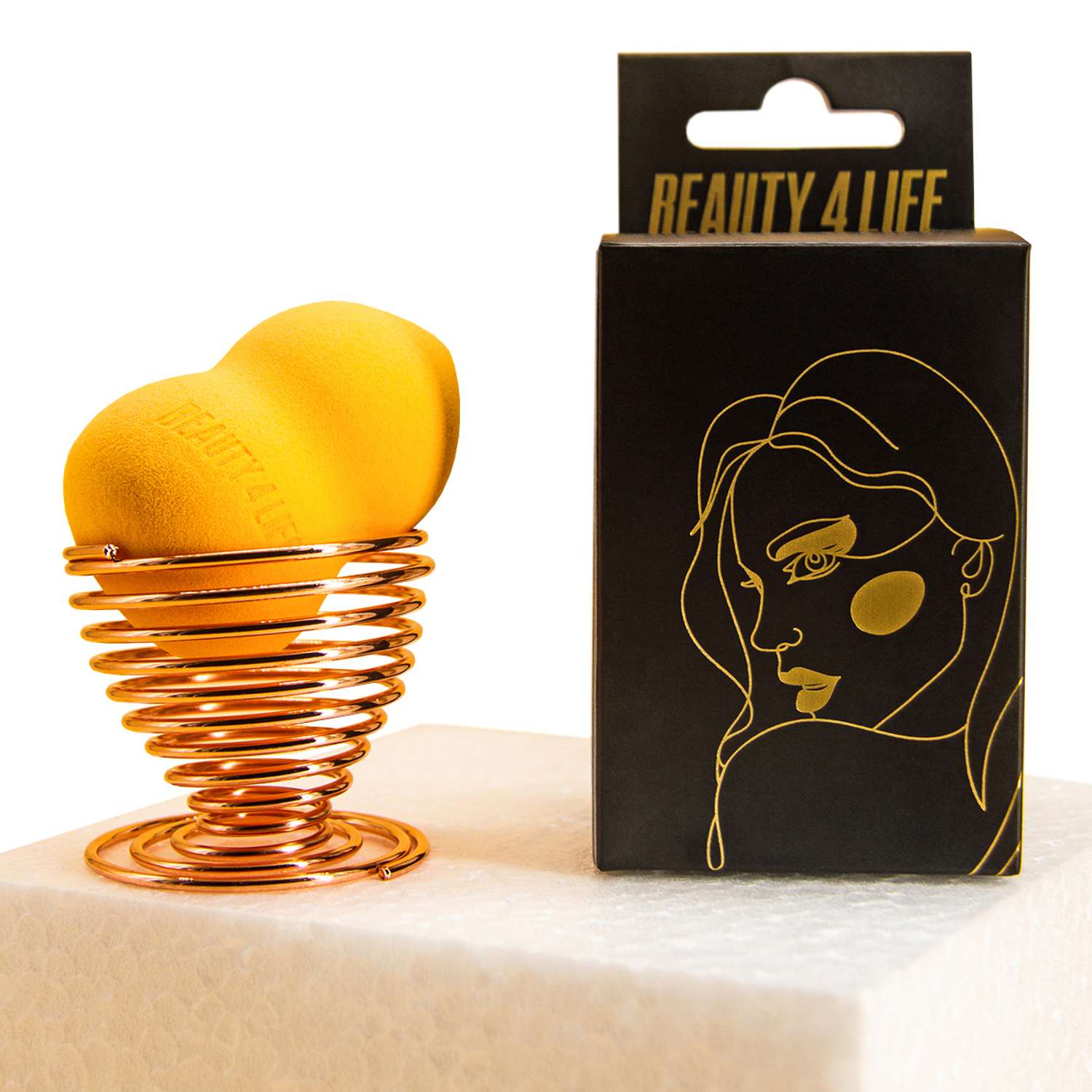 Спонж для макияжа Beauty4Life на подставке желтый - фото 1