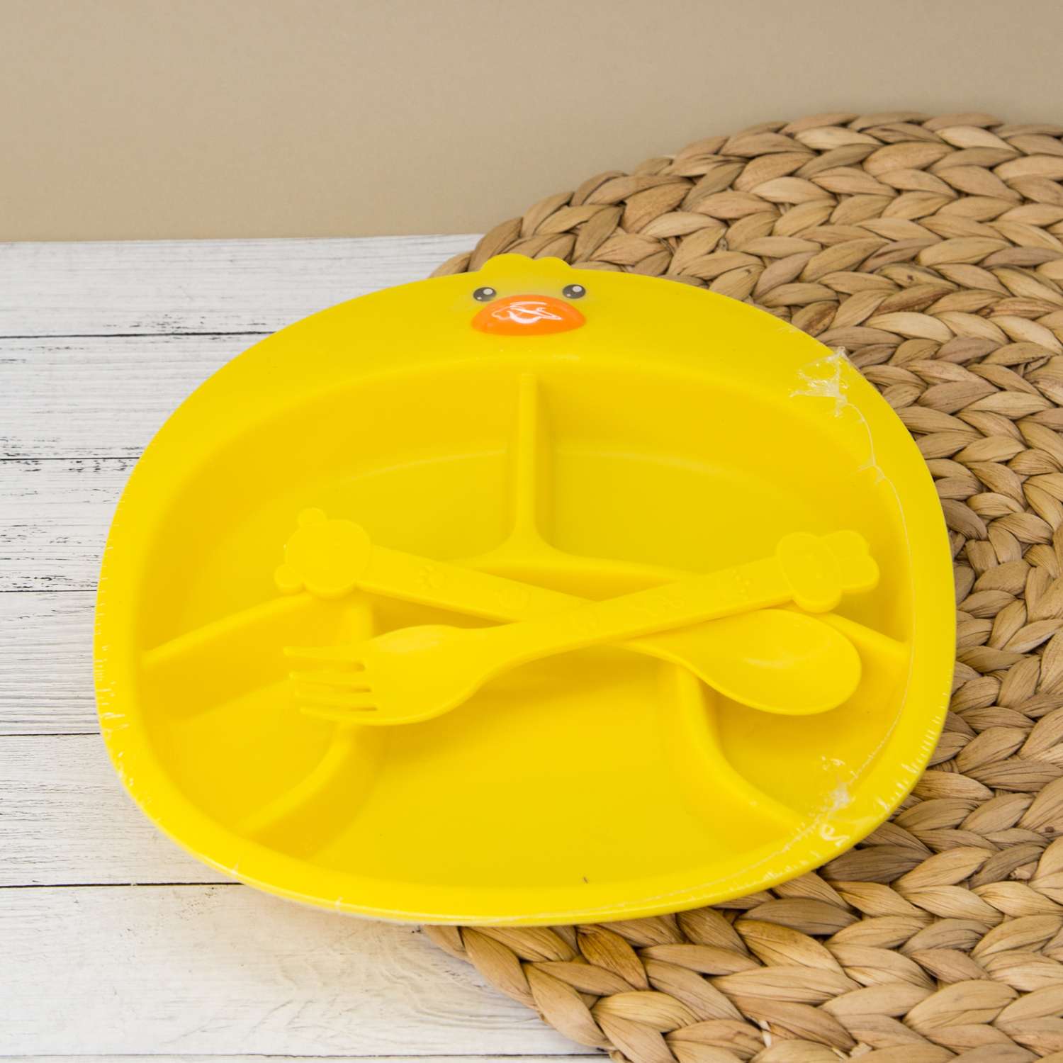 Тарелка секционная iLikeGift Duck yellow пластиковая с приборами - фото 1