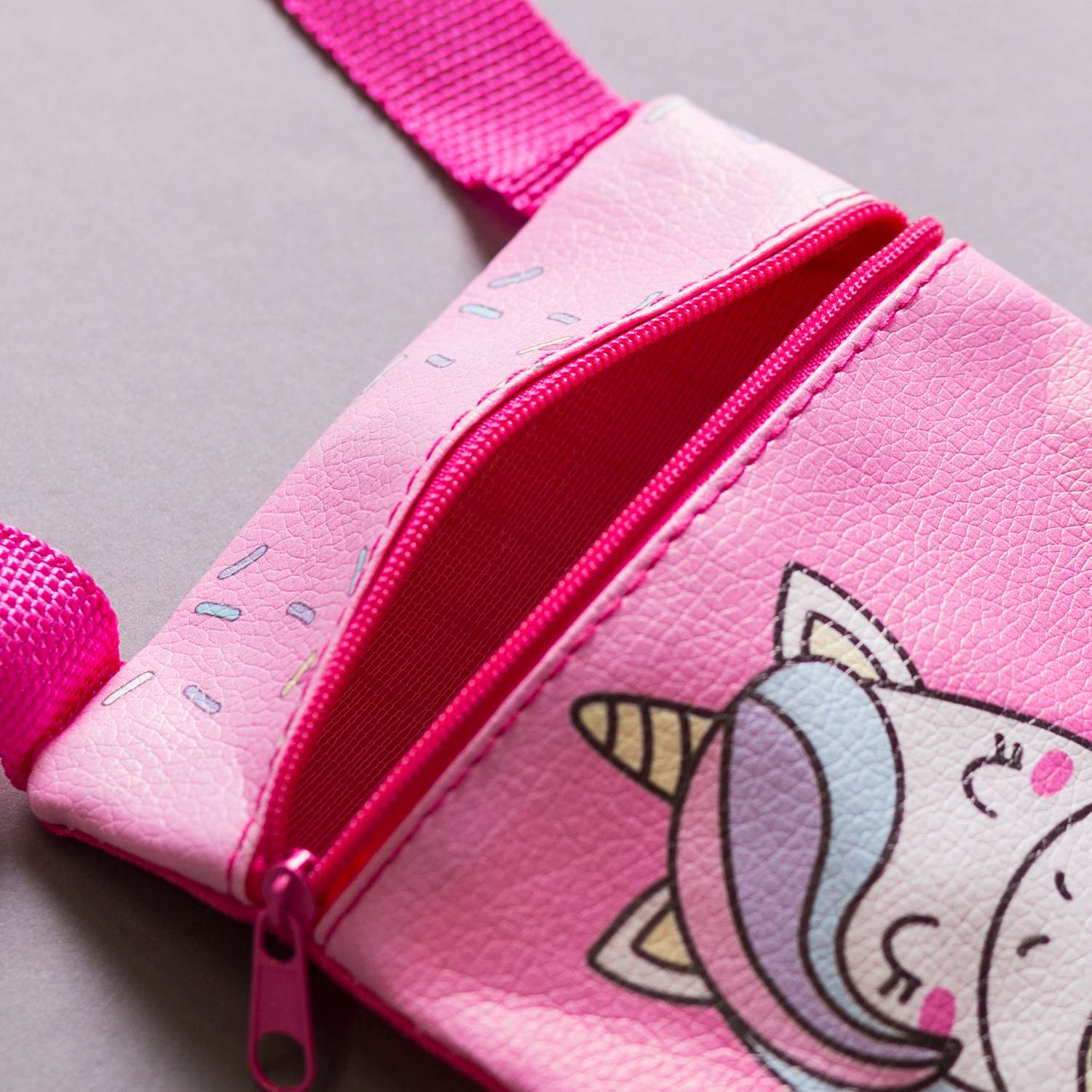 Подарочный набор NAZAMOK сумка и брошь цвет розовый «Единорог» - фото 6