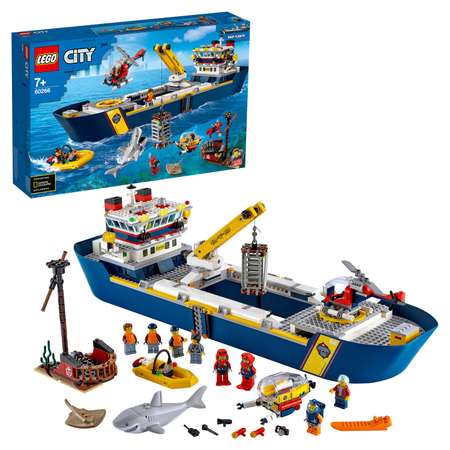 Конструктор LEGO City Исследовательское судно 60266