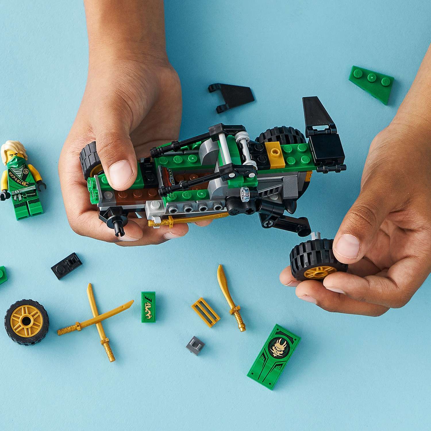 Конструктор LEGO Ninjago Тропический внедорожник 71700 - фото 13