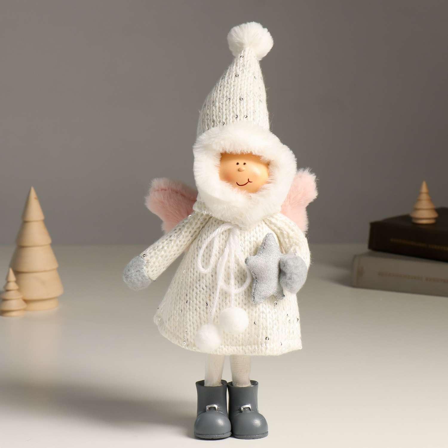 Кукла интерьерная Зимнее волшебство «Ангелочек Еся в белом вязаном платье с капюшоном-колпаком» 34 см - фото 1